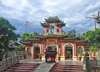 The 300-Year-Old Clubhouse: A Captivating Ancient Architectural Gem in the Heart of Hoi An