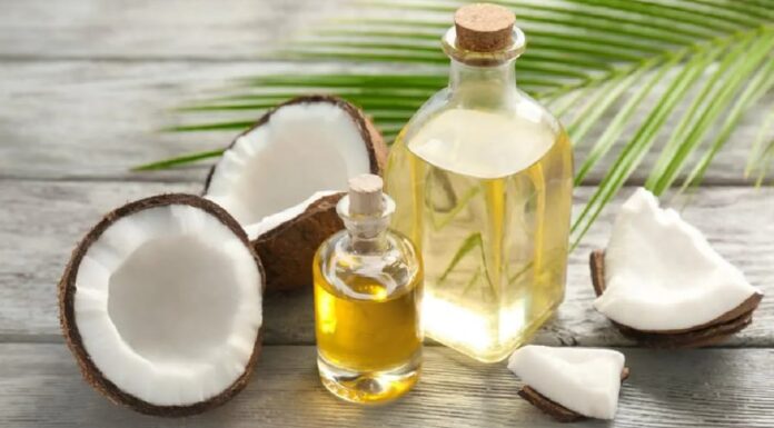 What Happens When You Take a Spoonful of Coconut Oil Every Day?