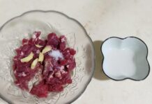 “The Ultimate Guide to Tender Beef: Forget the Salt, This Secret Ingredient is the Key to Delicious, Moist Meat”