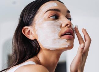 Common Pitfalls of Face Mask Application and How to Do It Right