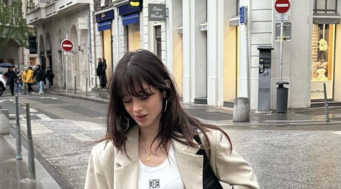 “Elevate Your Office Style: 5 Must-Try Fashion Formulas for Women Over 35”