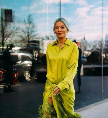 5 Chic Ways to Style a Silk Shirt