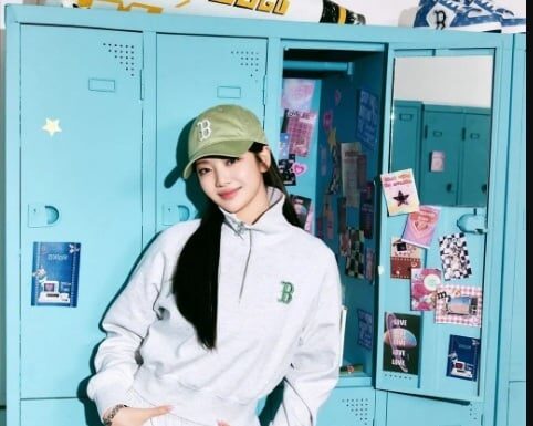 The Ultimate Style Icon: How the Sweatshirt Got a Celebrity Makeover