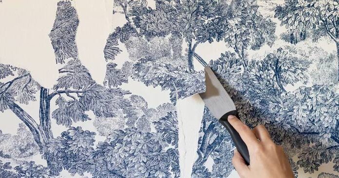 The Easiest Ways to Remove Wallpaper Without Peeling Paint
