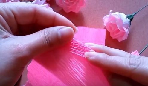 The Art of Crafting Exquisite Paper Roses