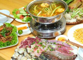 Seafood Hot Pot Extravaganza: A Flavorful Journey to Culinary Delight