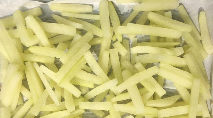 How to Make Delicious, Crispy Winter Melon Preserves at Home