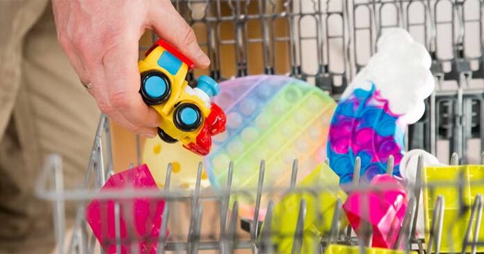 “Unveiling the Surprising Items Your Dishwasher Can Clean”