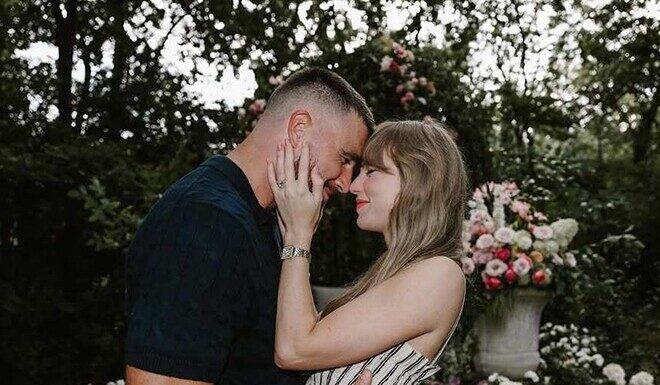 The World’s Richest Female Singer Engaged: A Glimpse into Her Youthful Beauty Secrets