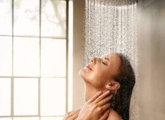 Is Showering After Eating Good For You? Understanding the Ideal Bathing Habits