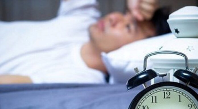 Nighttime Warning Signs: 3 Red Flags That Could Indicate Kidney Damage