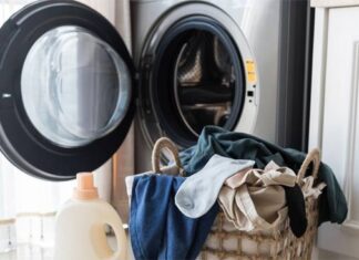 The Do’s and Don’ts of Laundry: What to Turn Inside Out
