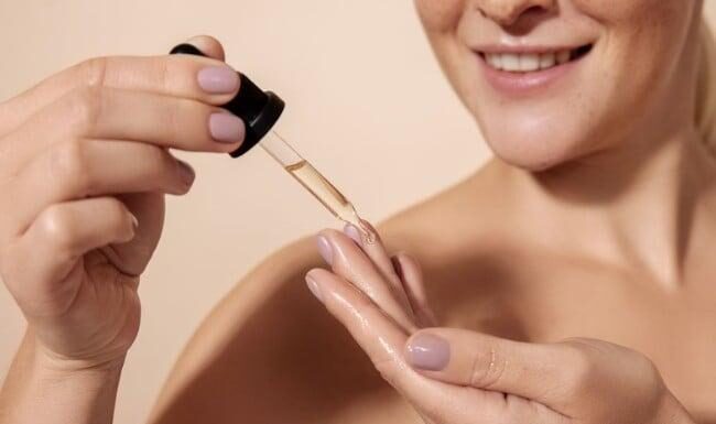 The Ultimate Guide to Vitamin C Timing: 4 Golden Opportunities for Brighter, Healthier Skin