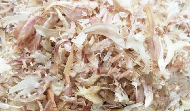 Unlock the Power of Garlic Skins: 9 Genius Ways to Save Hundreds Annually