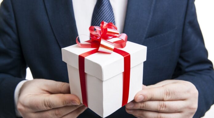 Thoughtful Lunar New Year Gift Ideas for Your Boss