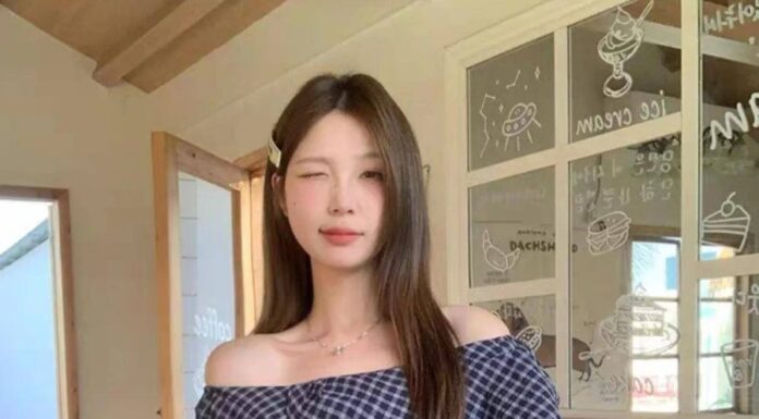 Why Off-the-Shoulder Tops Are This Season’s Must-Have Item