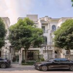 Luxurious Multi-Billion Villa of Đoàn Văn Hậu and His Stunning Wife Doãn Hải My: A Peek Inside Their Opulent New Home