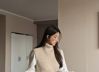 4 Mini Skirt Styles to Flatter Your Figure and Turn Back Time