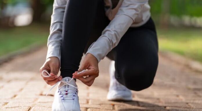 8 Mind-Blowing Walking Techniques to Burn Fat Effortlessly: Sisters Are Obsessed with These Easy-to-Follow Methods, Including One Counterintuitive Style That Torches More Calories Than Ever!