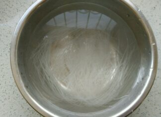 Discover Vitamin C-Rich Super Greens at the Market: Buy Now, Sauté for Deliciousness and Digestive Health