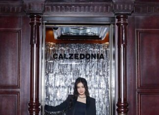 “4 Insider Tips to Cement Yang Mi’s Status as Cbiz’s Top Fashion Icon”