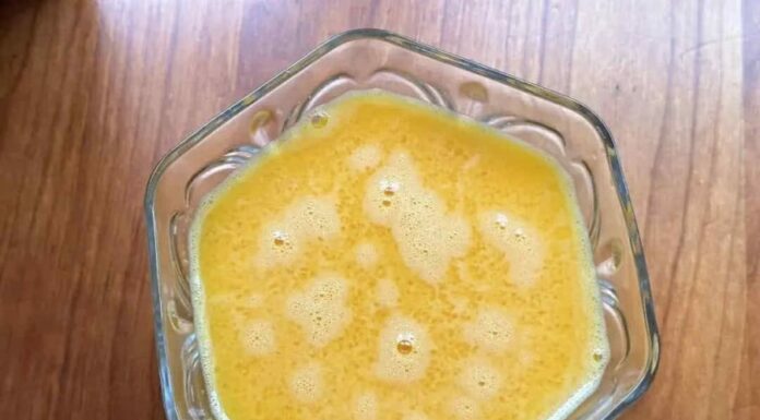 Autumn’s Sensational Egg Drop Soup: Nourish Your Skin, Warm Your Belly, and Feel Light