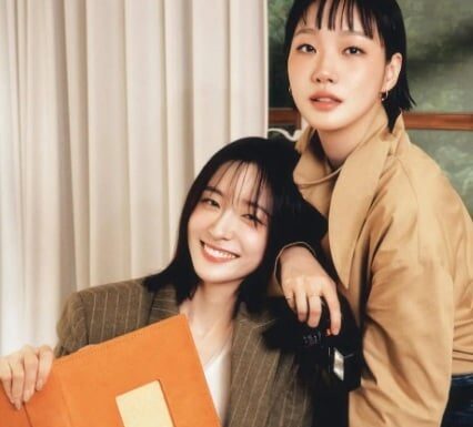 K-Beauty Secret: The Must-Have Accessory Every Korean Style Icon Swears By