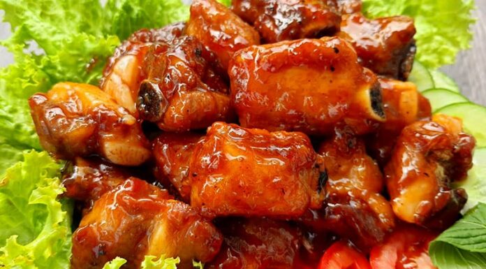 Sizzling Sweet and Sour Ribs: A Flavorful Stir-Fry Recipe