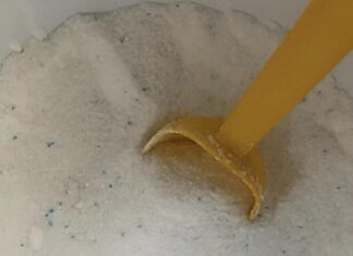 Why Are More People Switching from Liquid Detergent to Laundry Powder? Here Are 3 Compelling Reasons