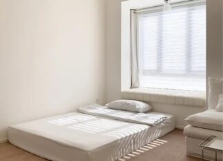 Why Use a Bed Frame? The Surprising Reasons to Avoid Placing Your Mattress Directly on the Floor