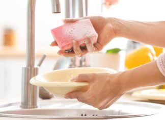 Unveiling the Surprisingly Unhygienic Habits You Think Are Clean