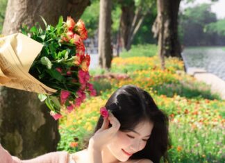 Autumn in Hanoi: The Hottest Spot in the Capital Where Every Square Meter Hosts 10 “Poetic Souls”