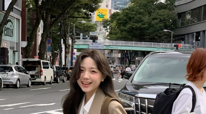 “Stay Chic All Winter: 5 Must-Have Pieces for the Modern Working Woman”