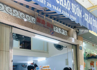 “Discover Hanoi’s Top 3 Oldest Oyster Congee Restaurants: One with Over 40 Years of Legacy, Cherished by Generations for Its Timeless Flavor”