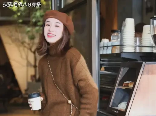 Top 8 Must-Have Sweater Styles Dominating Fall/Winter 2025: Cozy, Chic, and Effortlessly Versatile