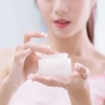 Unlock the Ultimate Hydration Secrets for Silky-Smooth Skin in Dry Seasons