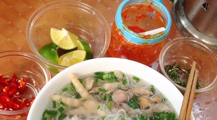 5 Unique Hanoi Noodle Dishes: Familiar Ingredients, Unimaginably Delicious Flavors