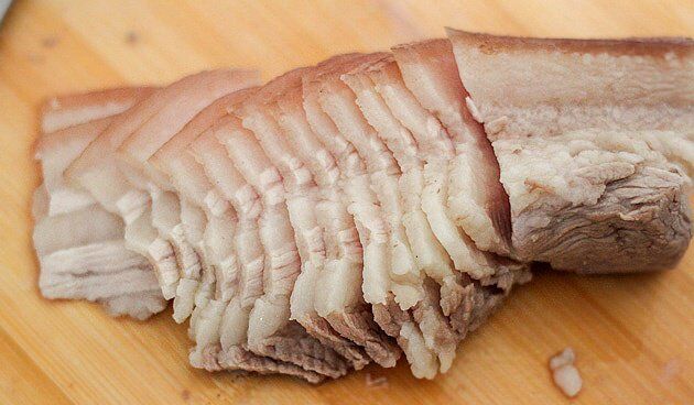 Boiling Pork: 3 Ingredients to Avoid for Perfect Flavor