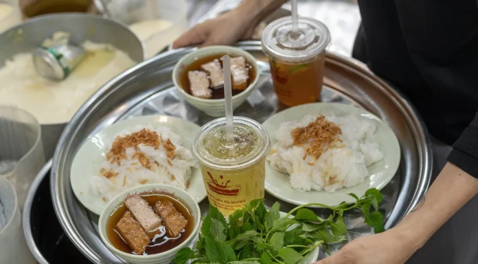 Unveiling Hanoi’s Timeless Delights: 3 Legendary Bánh Cuốn Spots, Including 2 Michelin-Acclaimed Gems, Serving Thousands Daily