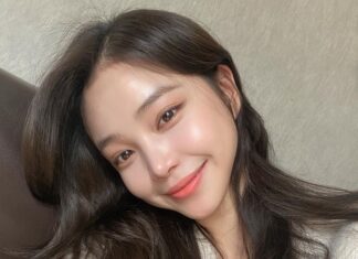 “5 Stunning Hairstyles Every Feminine Fashionista Swears By: Effortlessly Chic and Luxuriously Elegant”