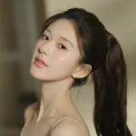 “Golden Fruit” Anti-Aging Secret: Two Celeb Beauties Swear By Its Instant Results, Experts Confirm
