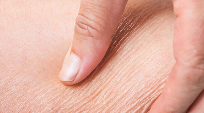 Unveiling France’s #1 Best-Selling Pharmacy Body Lotion: A Skincare Superstar Revealed