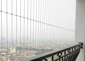 Should You Install Mosquito Net Doors in Your Apartment?