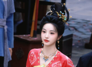 “The Most Beautiful Princess in Showbiz Reveals Her 3 Simple Habits for Thick, Luscious Hair – No Wigs Needed for Period Dramas”