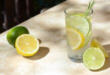 “Girl Loses 25kg in 4 Months by Drinking 5 Cups of This Instead of Late-Night Snacks – A Budget-Friendly Alternative to Liposuction”