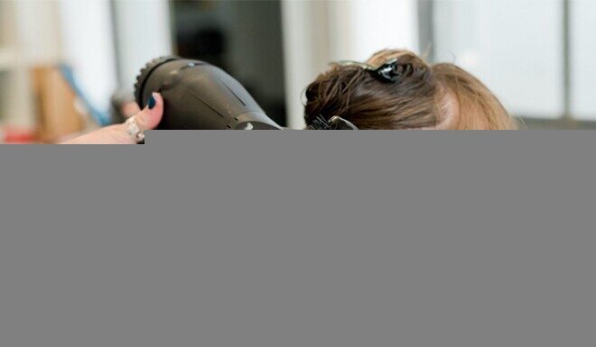 Why Do Hair Stylists Always Alternate Between Hot and Cold Blow-Drying After Washing Your Hair?