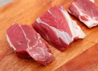 “Stir-Fried Beef Tenderness Secrets: Marinade Tips for Melt-in-Your-Mouth Goodness, Guaranteed to Impress Every Palate”