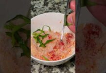 Hearty and Irresistible Chicken and Giang Leaf Soup Recipe