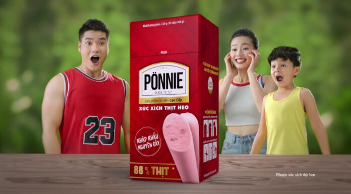 “Experience the Delicious and Nutritious Ponnie Pork Floss in a Convenient Box”