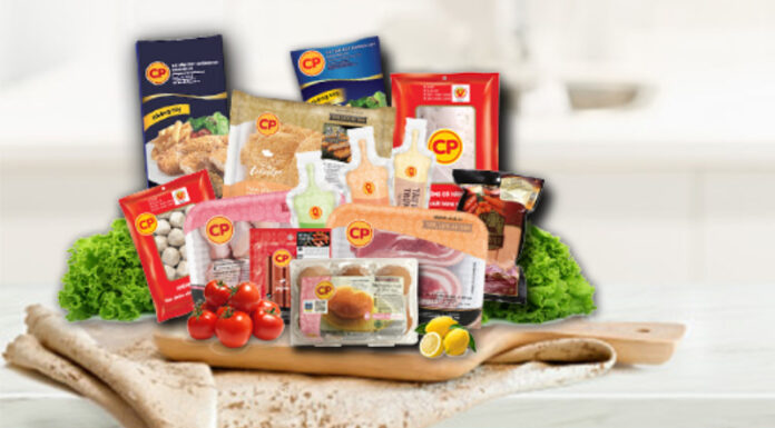 Savor the Freshness: Indulge in C.P.’s Delicious Chicken Skewers